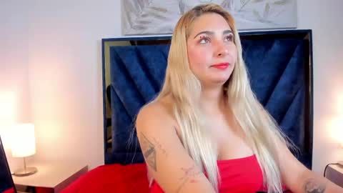 Snapshot of catalina_osorio chatting on May 2026 12:25:02 PM catalina_osorio online show from May 2026 12:25:02 PM