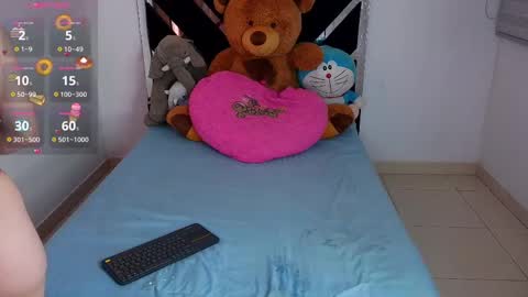 Snapshot of catalina_smith__ chatting on October 2025 11:23:01 PM Catalina online show from October 2025 11:23:01 PM