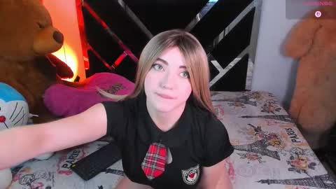 Snapshot of catalina_smith__ chatting on November 2025 11:04:01 PM Catalina online show from November 2025 11:04:01 PM