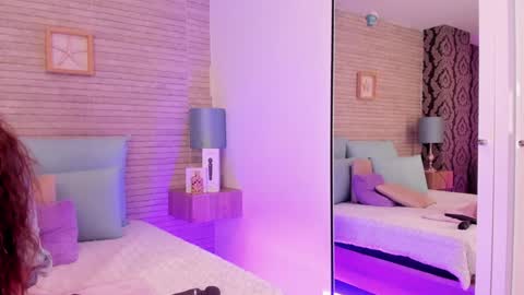 CatalinnaThompson online show from January 2025 03:17:02 PM