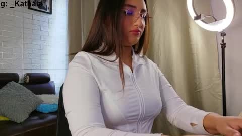Snapshot of catalu_x chatting on April 2026 11:05:02 AM CATA online show from April 2026 11:05:02 AM