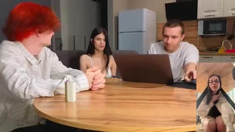 Stacy and Bob online show from November 2025 12:43:01 AM