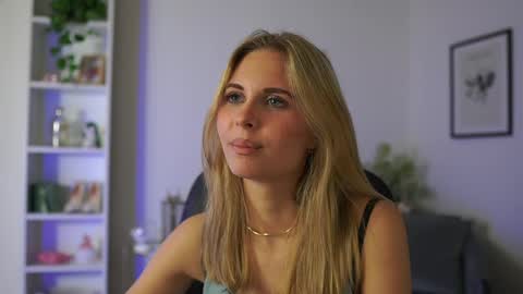 catecrago  online show from February 2025 03:20:02 PM