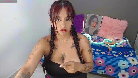 Catherina   online show from September 2025 09:25:02 PM