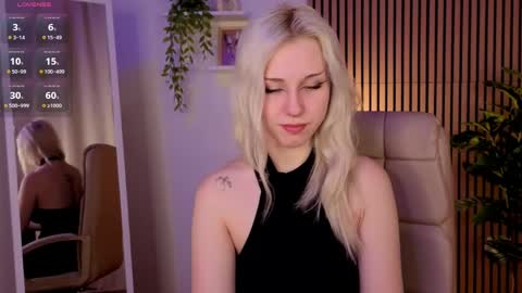 Anna  online show from March 2026 01:51:01 AM