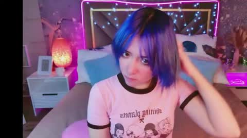 KettieHi My name is Katie I love drawing and I can play the guitar. And  love dancing online show from June 2026 08:35:02 AM