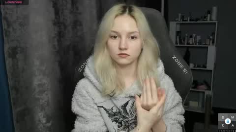 Sam online show from April 2026 07:16:02 PM