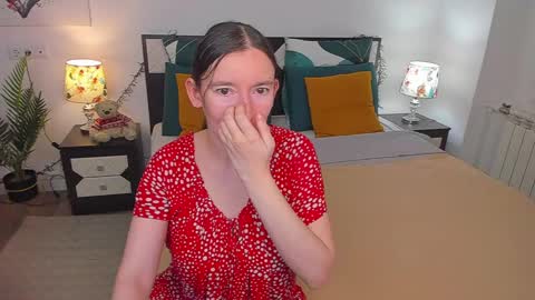 Catrin online show from December 2024 05:51:01 AM