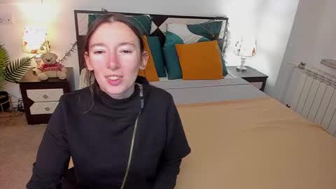 Catrin online show from September 2025 01:21:01 AM