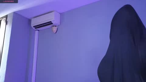 catherinstone online show from September 2025 10:14:01 AM