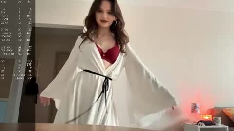Roniy online show from June 2026 01:24:02 PM