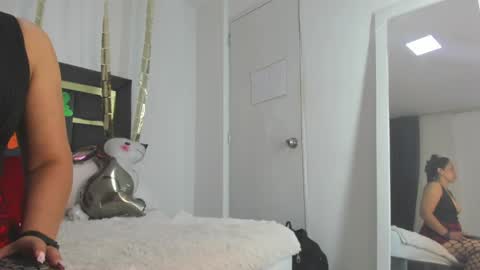 Catleya online show from April 2026 12:28:01 PM