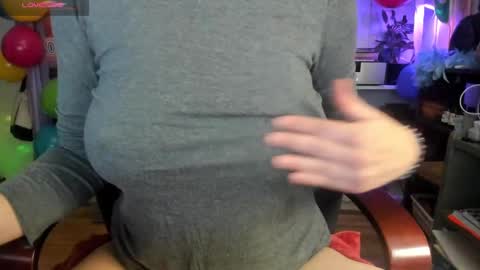 some call me djcatnips some call me CC but i love it when you call me miss catnips  online show from January 2025 10:22:02 PM