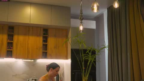 catolinanight online show from November 2025 06:12:02 AM