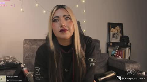 Cattaleya Ravenwood online show from March 2026 02:46:02 PM