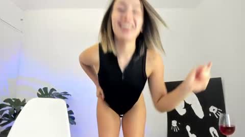 Snapshot of cattaleya_rose chatting on August 2026 09:06:01 PM Catta online show from August 2026 09:06:01 PM