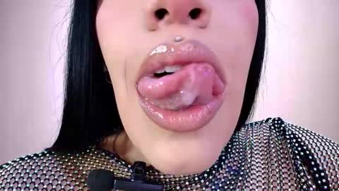 Snapshot of catte_jensen chatting on February 2026 03:16:02 AM Cattleya online show from February 2026 03:16:02 AM