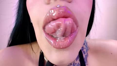 Snapshot of catte_jensen chatting on March 2026 04:36:01 AM Cattleya online show from March 2026 04:36:01 AM