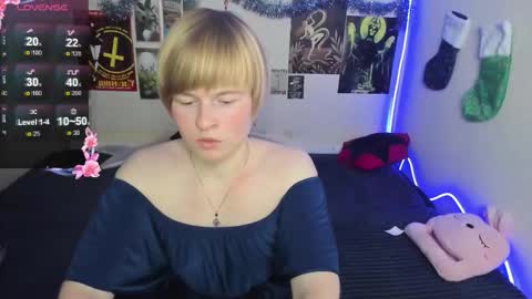cattie_w_ online show from January 2026 01:11:01 AM