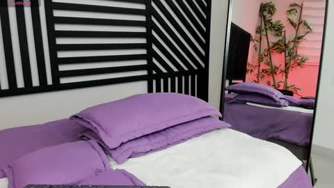 Cattleya online show from March 2025 02:54:02 PM