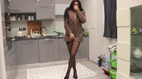 catty online show from February 2025 08:18:01 PM