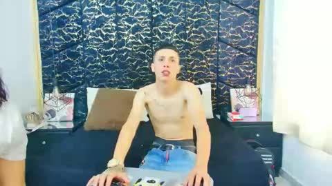 CattyANDnicky online show from October 2025 01:00:02 PM