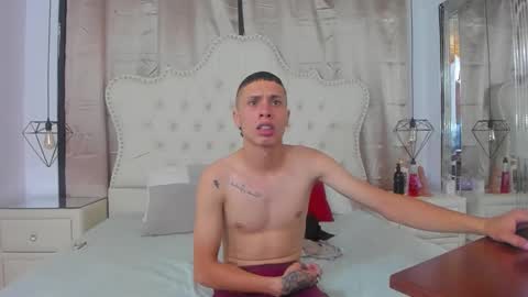 CattyANDnicky online show from November 2025 02:22:02 AM