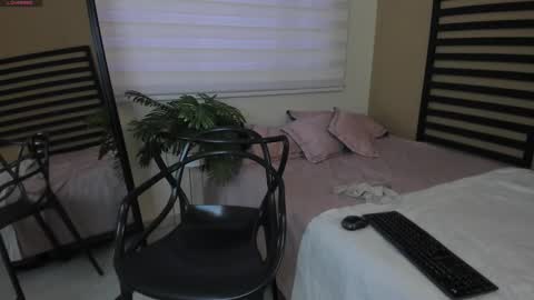 Caty  online show from February 2026 10:13:01 PM