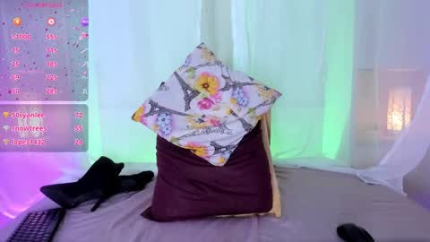 Snapshot of cayetanamiles chatting on November 2025 09:09:01 AM cayetanamiles online show from November 2025 09:09:01 AM