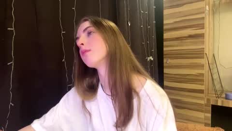 Snapshot of caylakimbro chatting on March 2026 08:09:02 AM Polly online show from March 2026 08:09:02 AM