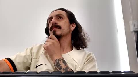 Snapshot of cayu_frensh94 chatting on December 2025 02:46:02 PM cayu_frensh94 online show from December 2025 02:46:02 PM