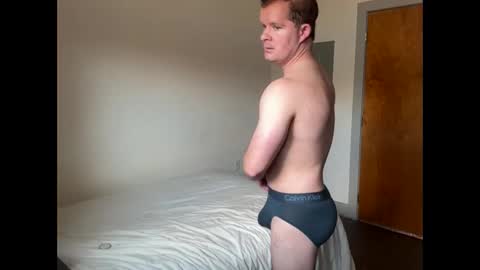 Snapshot of cb_avery chatting on May 2026 08:36:02 PM Avery online show from May 2026 08:36:02 PM