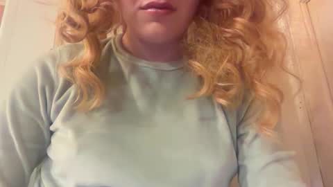 Snapshot of cclavender chatting on March 2026 11:21:01 PM Claire online show from March 2026 11:21:01 PM