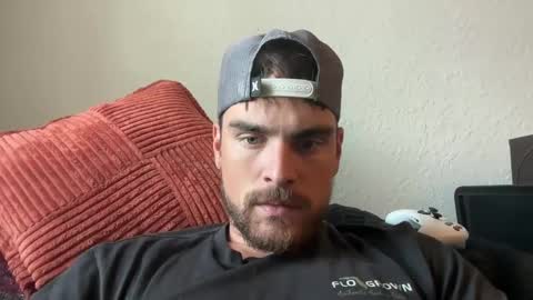 Rivs online show from September 2025 07:37:01 PM