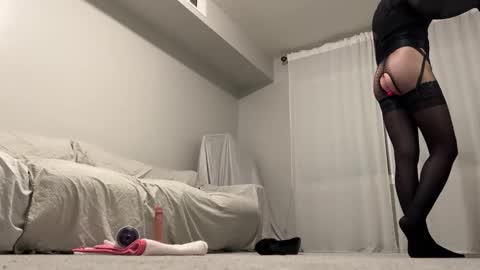 cd_pr1nc3ss online show from February 2025 06:33:01 AM