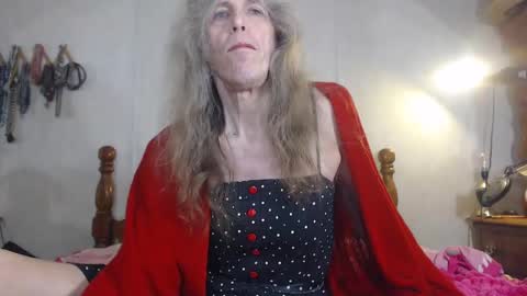 Snapshot of cdsextoy1 chatting on October 2025 10:27:02 AM Jackie online show from October 2025 10:27:02 AM