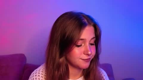 Lina  online show from October 2025 07:11:02 PM