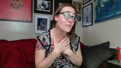 Cecily Saint Claire online show from November 2025 12:51:01 PM