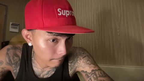 Snapshot of ceesteve_hot chatting on April 2026 02:33:02 PM ceesteve_hot online show from April 2026 02:33:02 PM