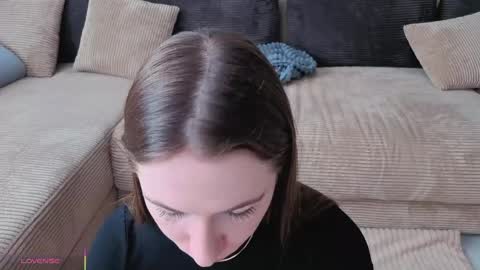 Josie Manesi online show from April 2026 06:24:01 AM