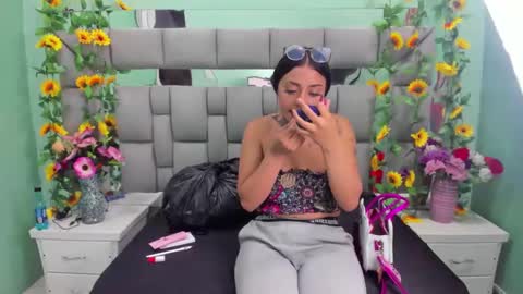 celeste owen18 online show from December 2024 04:00:02 AM