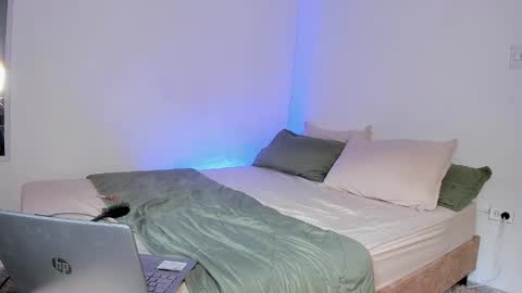 Snapshot of celesteginger chatting on February 2025 03:05:01 PM celesteginger online show from February 2025 03:05:01 PM