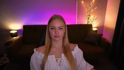 celestenoirr online show from September 2025 07:52:02 AM