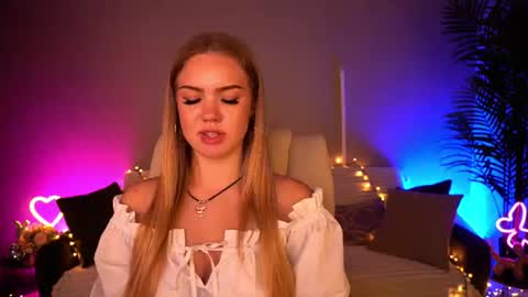 celestenoirr online show from June 2026 02:15:02 PM