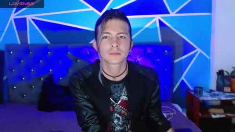 I am Valentinn online show from October 2025 10:07:01 PM