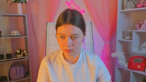 your cute kitty online show from February 2026 02:59:02 PM