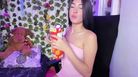 Celestineeeeee online show from December 2024 08:09:01 PM