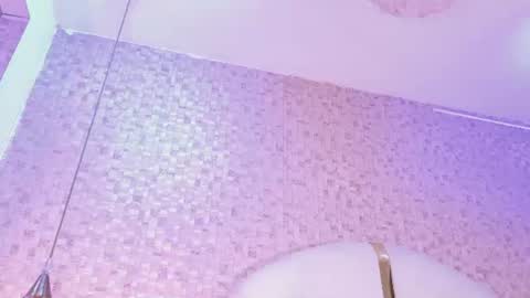 Snapshot of celestte_sm chatting on July 2026 07:07:01 PM celestte_sm online show from July 2026 07:07:01 PM