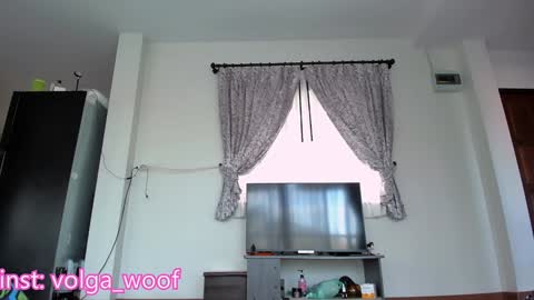 Snapshot of celine_rose chatting on December 2024 02:27:02 AM Ji-yoon online show from December 2024 02:27:02 AM