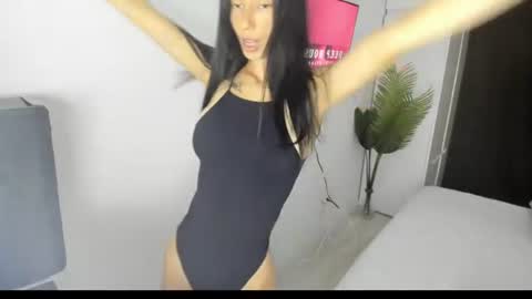 Snapshot of celine_roxelle chatting on July 2026 11:19:02 AM Celine Roxelle online show from July 2026 11:19:02 AM